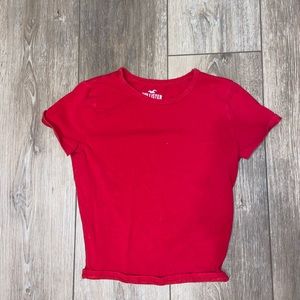 Red holister top never worn i’m selling it because it didn’t really fit